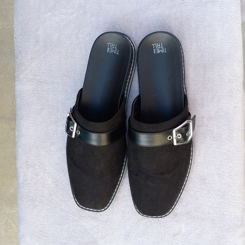 Time and tru size 11 nwot black slide on shoes - Picture 3 of 4